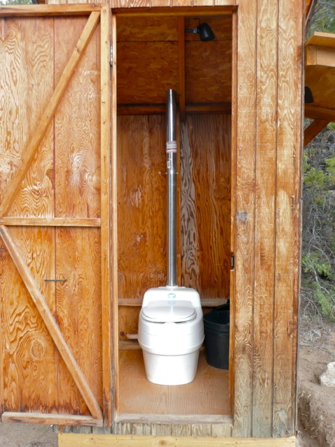 toilette sèche Villa Separett cabane